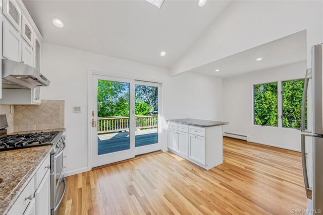 63 Ripplewater Avenue, Massapequa, NY 11758
