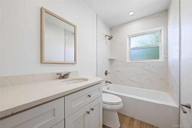 63 Ripplewater Avenue, Massapequa, NY 11758