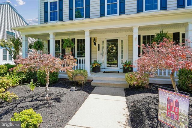 41305 WINDYBUSH DR, Leesburg, VA 20175