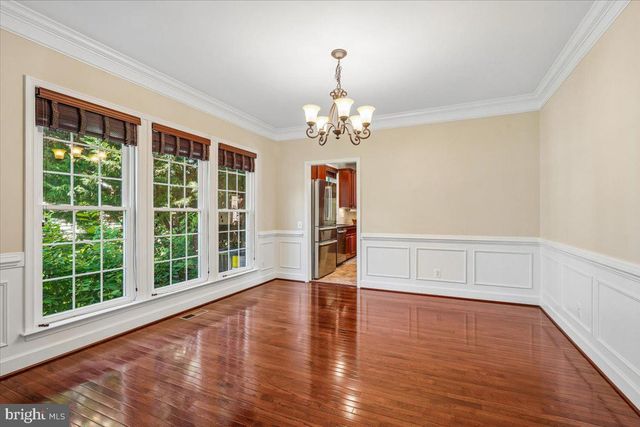 41305 WINDYBUSH DR, Leesburg, VA 20175