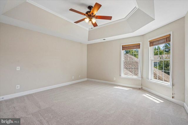 41305 WINDYBUSH DR, Leesburg, VA 20175