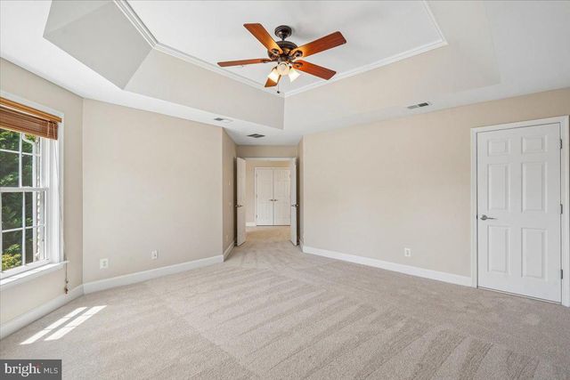 41305 WINDYBUSH DR, Leesburg, VA 20175