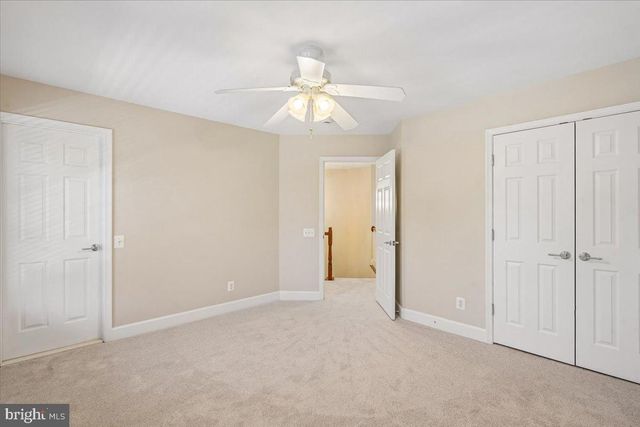 41305 WINDYBUSH DR, Leesburg, VA 20175