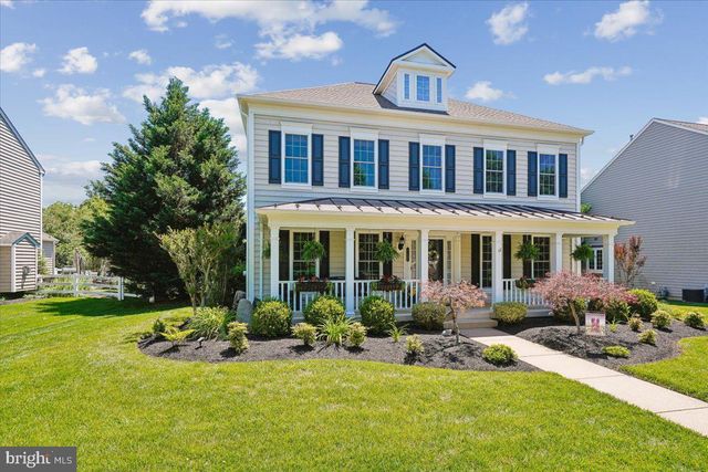 41305 WINDYBUSH DR, Leesburg, VA 20175