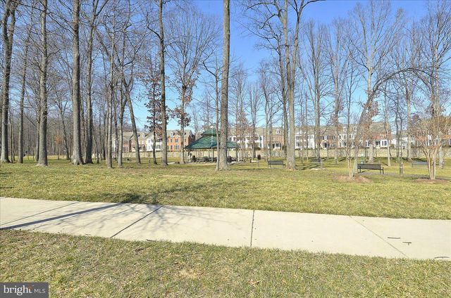 41305 WINDYBUSH DR, Leesburg, VA 20175