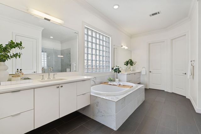 4822 Jason Street, Houston, TX 77096