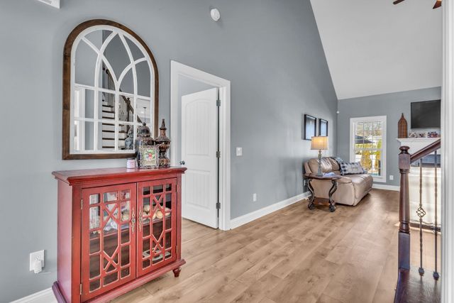 4235 Thoroughbred Ln, Murfreesboro, TN 37127