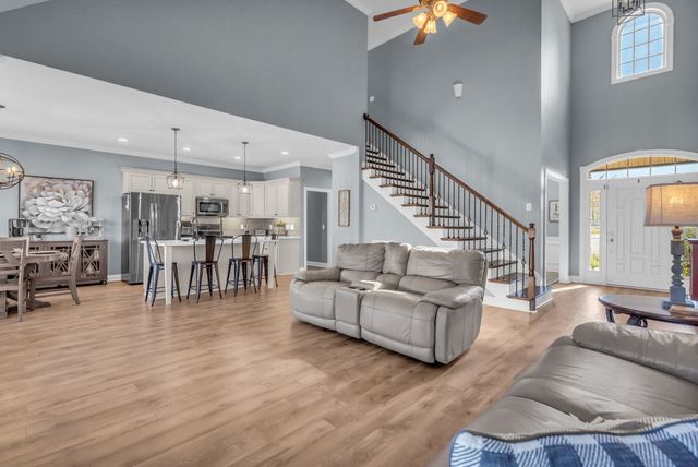 4235 Thoroughbred Ln, Murfreesboro, TN 37127