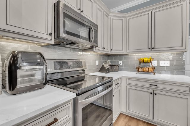 4235 Thoroughbred Ln, Murfreesboro, TN 37127