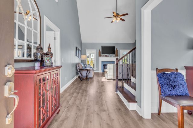 4235 Thoroughbred Ln, Murfreesboro, TN 37127