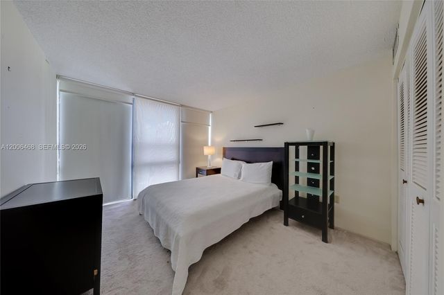 600 NE 36th St 421, Miami, FL 33137