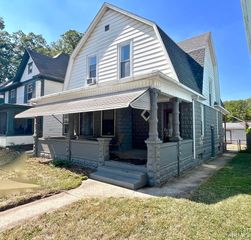 3224 Broadway, Fort Wayne, IN 46807