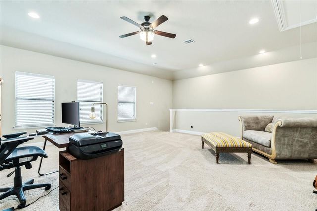 416 Mistflower Springs DR, Leander, TX 78641