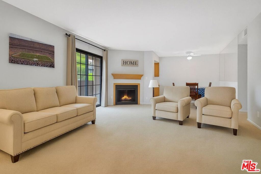 10220 De Soto Avenue 24, Chatsworth, CA 91311