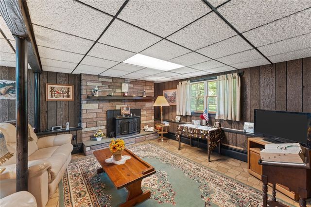206 Rocky Hill Road, Scituate, RI 02857