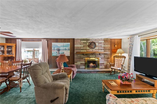 206 Rocky Hill Road, Scituate, RI 02857