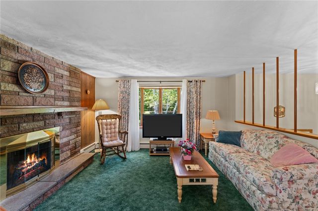 206 Rocky Hill Road, Scituate, RI 02857