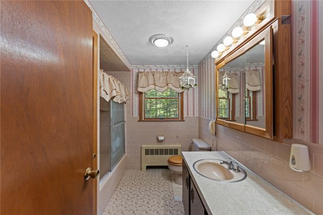 206 Rocky Hill Road, Scituate, RI 02857