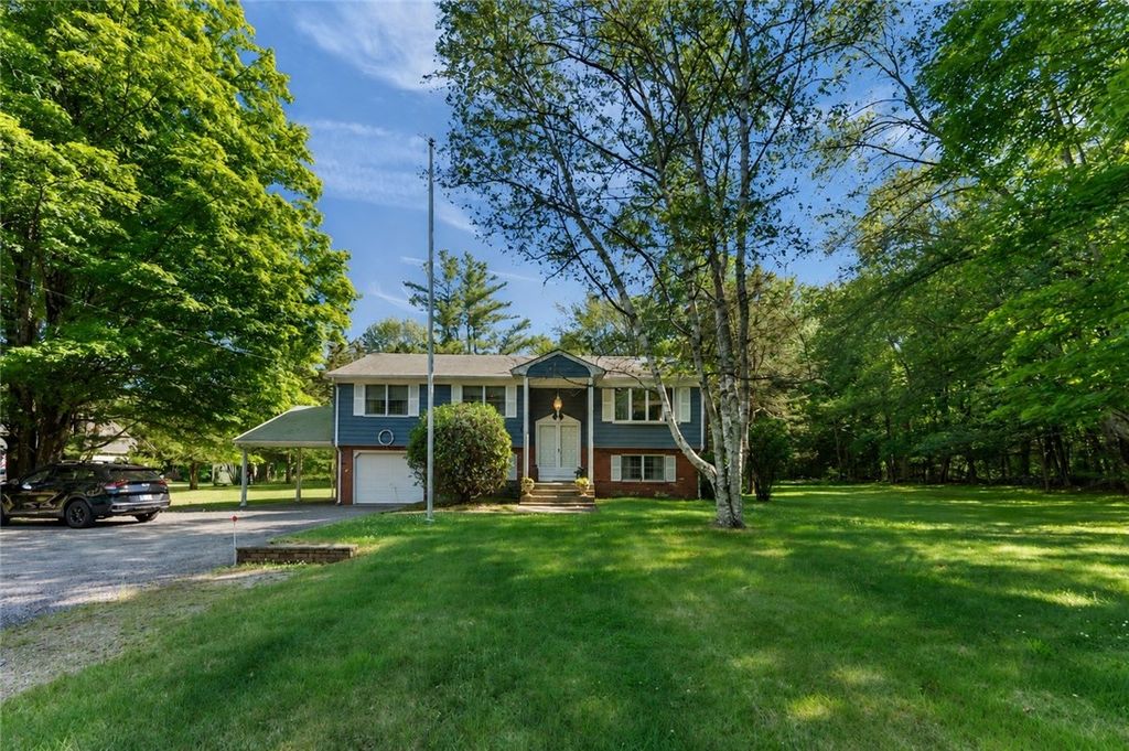 206 Rocky Hill Road, Scituate, RI 02857