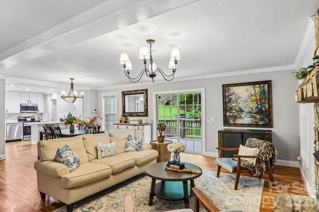 1264 Dogwood Drive, Maggie Valley, NC 28751