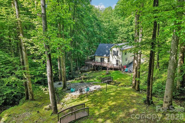 1264 Dogwood Drive, Maggie Valley, NC 28751
