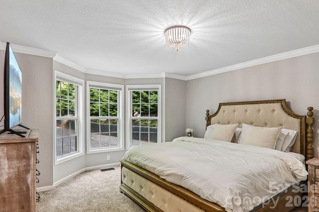 1264 Dogwood Drive, Maggie Valley, NC 28751