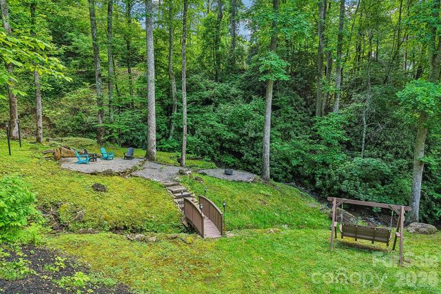 1264 Dogwood Drive, Maggie Valley, NC 28751