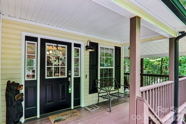 1264 Dogwood Drive, Maggie Valley, NC 28751