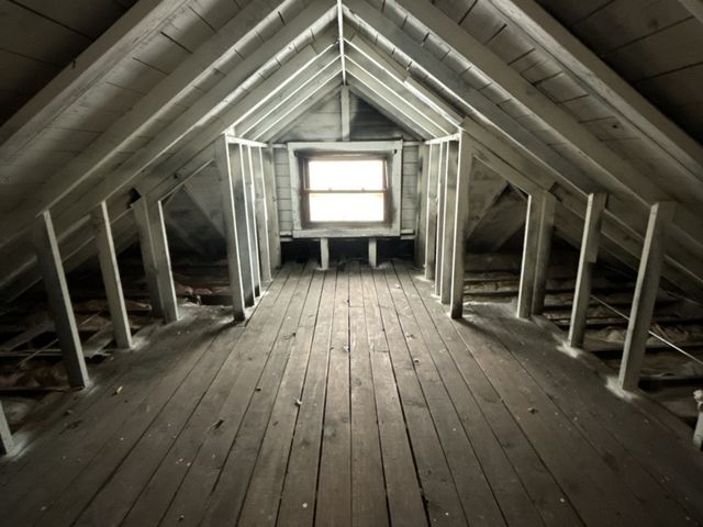 7948 S Anthony Avenue, Chicago, IL 60619