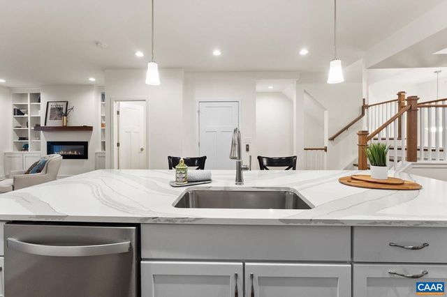 5473 GOLF DR, Crozet, VA 22932