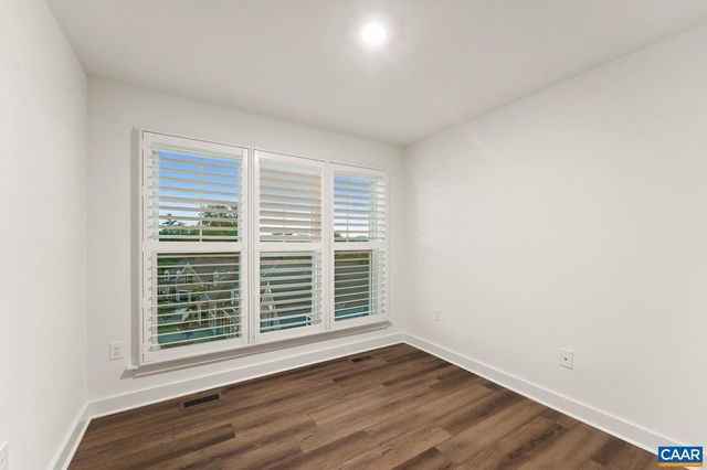 5473 GOLF DR, Crozet, VA 22932