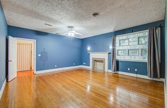 5419 Gulfton Street G, Houston, TX 77081