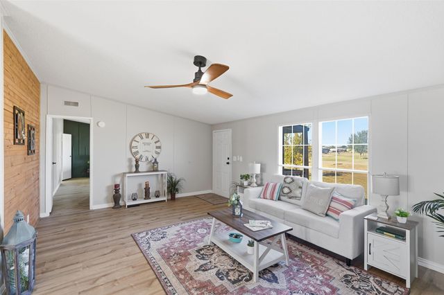 6436 Norton Drive, Terrell, TX 75160