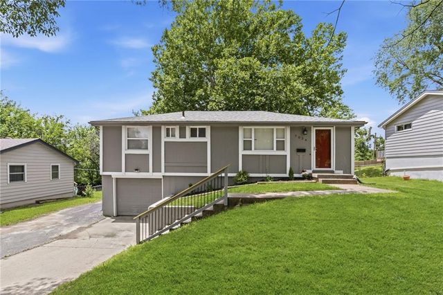 7024 N Pennsylvania Avenue, Kansas City, MO 64118