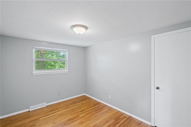 7024 N Pennsylvania Avenue, Kansas City, MO 64118