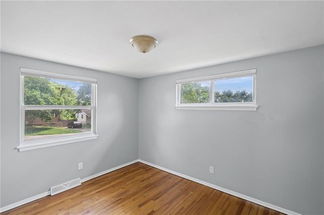 7024 N Pennsylvania Avenue, Kansas City, MO 64118