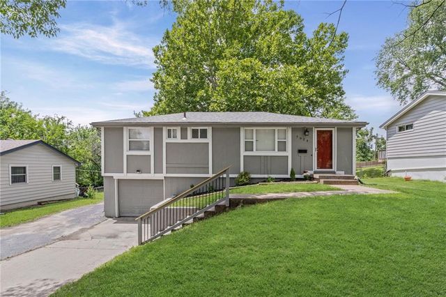 7024 N Pennsylvania Avenue, Kansas City, MO 64118