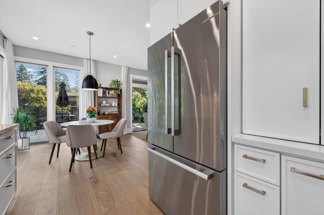 1667 San Carlos Avenue 203, San Carlos, CA 94070