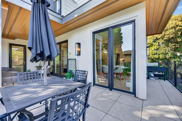 1667 San Carlos Avenue 203, San Carlos, CA 94070