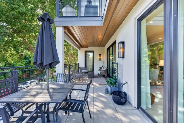1667 San Carlos Avenue 203, San Carlos, CA 94070