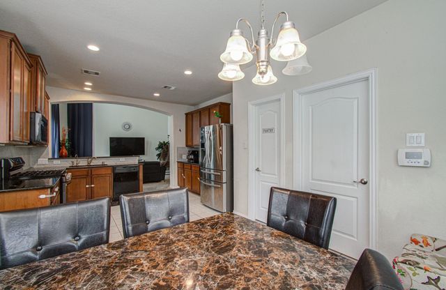 2280 Ivy Wall Drive, Conroe, TX 77301