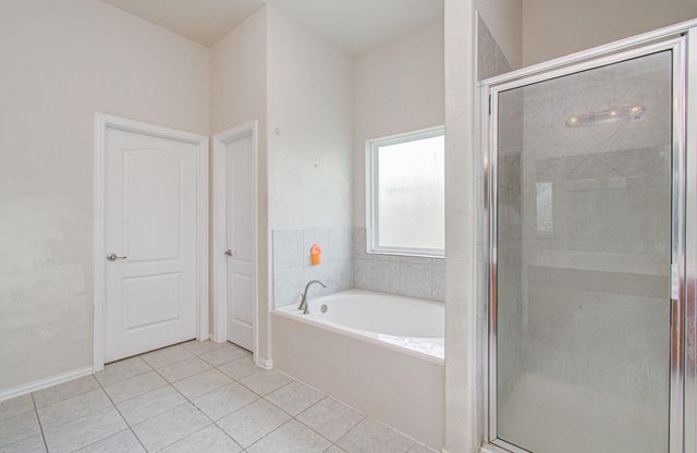 2280 Ivy Wall Drive, Conroe, TX 77301