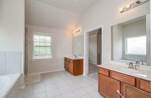 2280 Ivy Wall Drive, Conroe, TX 77301