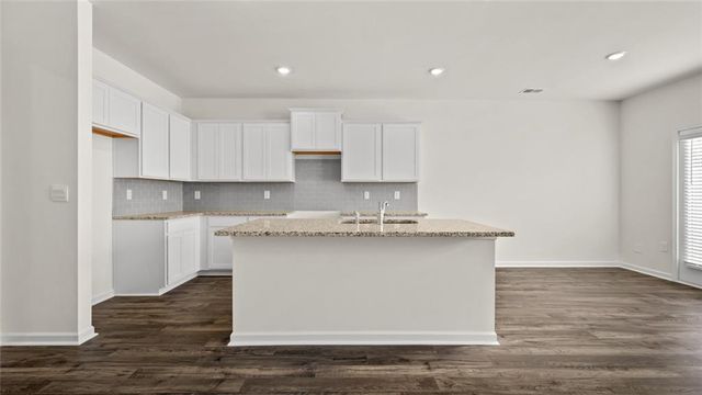 1306 Aura Lane, Lawrenceville, GA 30045