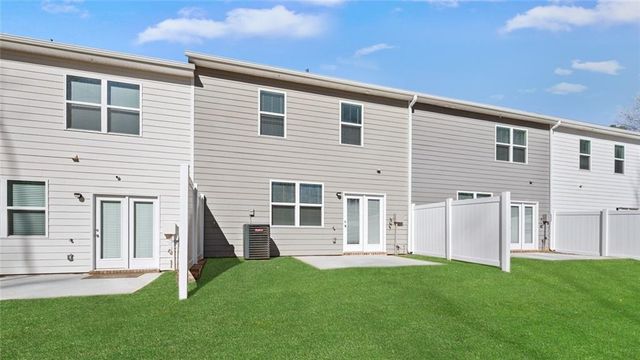 1306 Aura Lane, Lawrenceville, GA 30045