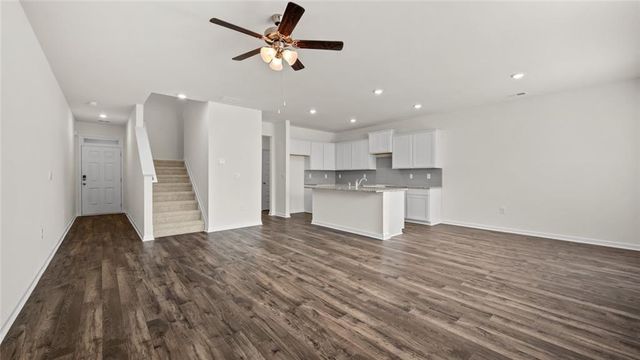 1306 Aura Lane, Lawrenceville, GA 30045