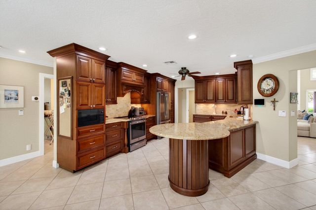 22491 Martella Avenue, Boca Raton, FL 33433