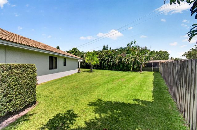 22491 Martella Avenue, Boca Raton, FL 33433