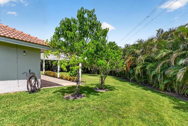 22491 Martella Avenue, Boca Raton, FL 33433