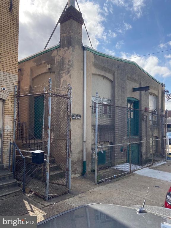 5627-33 TULIP ST, PHILADELPHIA, PA 19124 — exterior